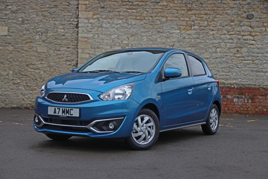  Mitsubishi Mirage 2016 года  (UK) (фото 1 из 34)